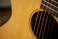 Martin 000-10E Retro Road Series Spruce/Sapele, Aging Toner #3108900