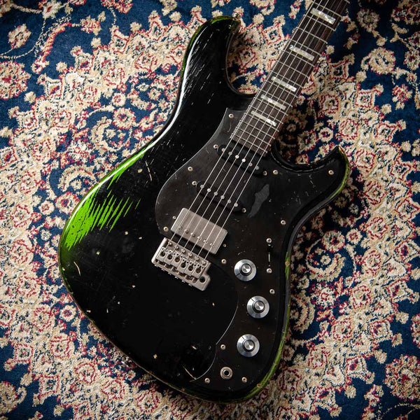 Novo Idris HSS Limited Bull Black/Candy Apple Green, Throbak Pickups, Signed by Dennis Fano #25680