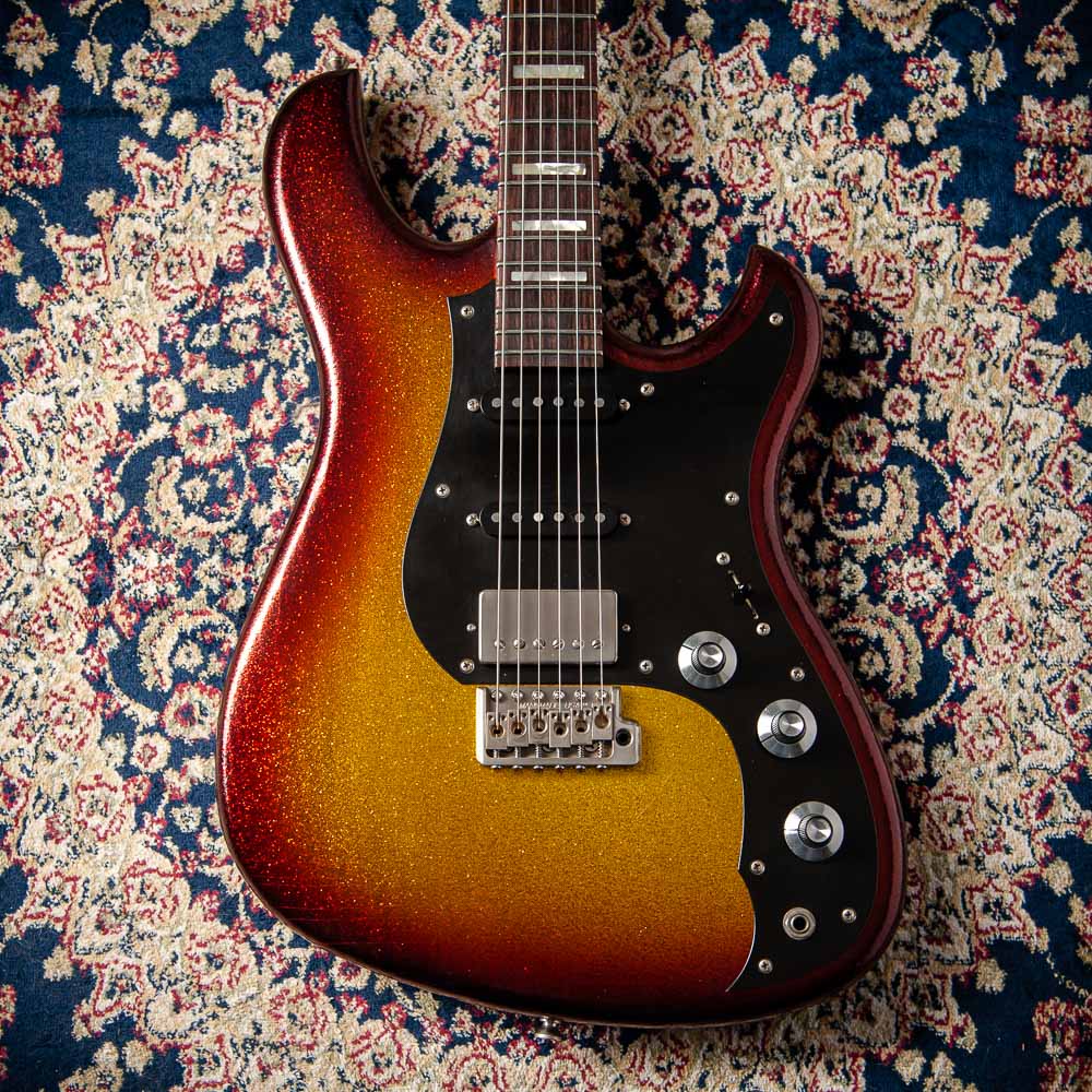 Novo Idris HSS Limited Sienna Burst Sparkle, Throbak Pickups, Signed by Dennis Fano #25737