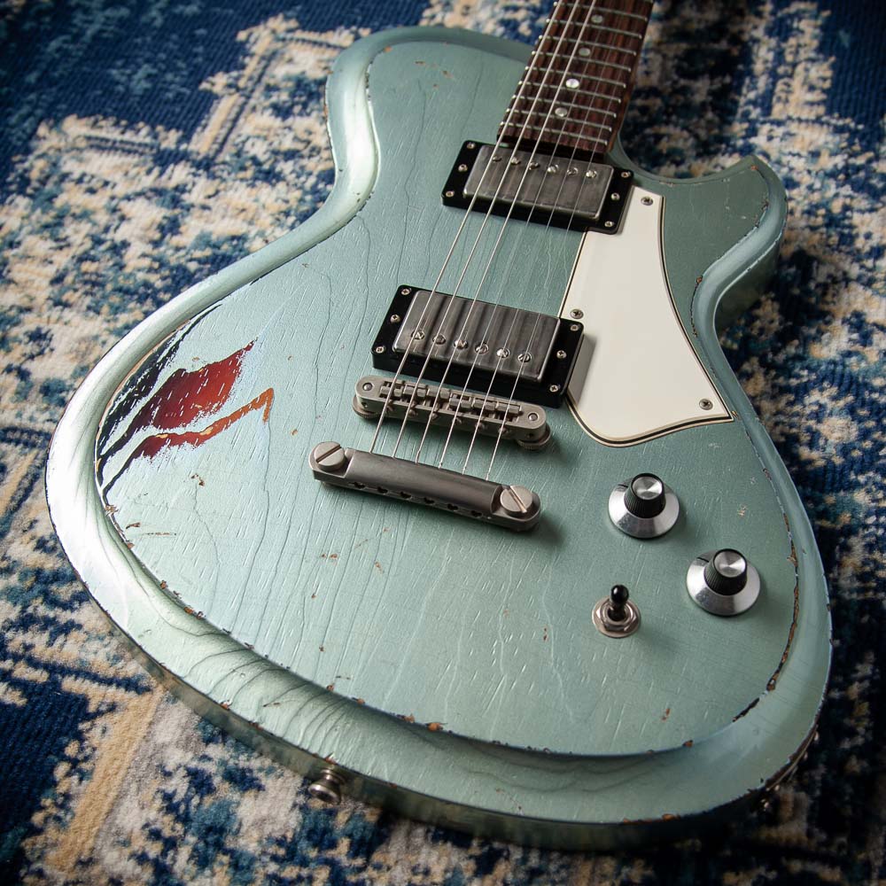 Novo Solus H2 Ice Blue Metallic over 3-Tone Sunburst 3-Ply Parchment Pickguard Medium Distress SN 24606