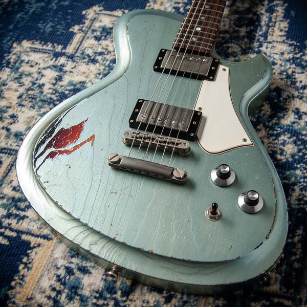 Novo Solus H2 Ice Blue Metallic over 3-Tone Sunburst 3-Ply Parchment Pickguard Medium Distress SN 24606