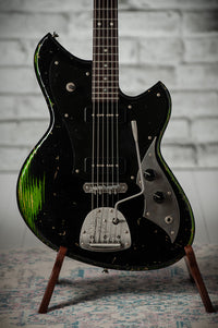 Novo Serus J Bull Black/Candy Apple Green #25331