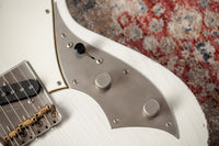 Novo Serus T Dealer Limited Olympic White Light Distress #251057