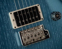 PRS CE24-08 Swamp Ash Ltd. Frost Blue Metallic SN#0399382