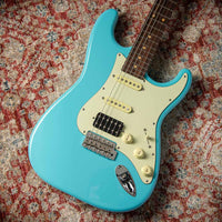 Suhr Classic S Vintage LE Daphne Blue HSS SN# 82368