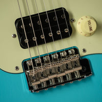 Suhr Classic S Vintage LE Daphne Blue HSS SN# 82368