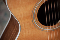 Taylor 212ce SN#2209114402
