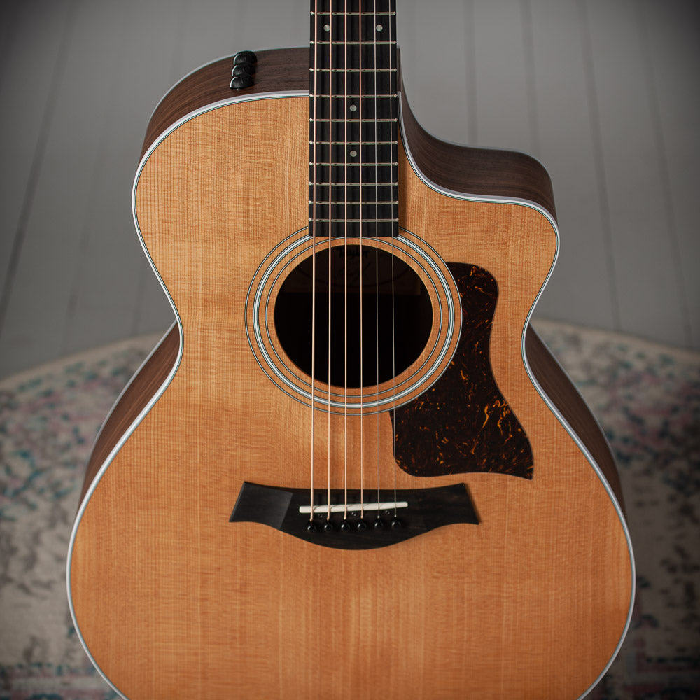 Taylor 212ce SN#2209114402