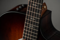 Taylor 222ce-K DLX #2209254254