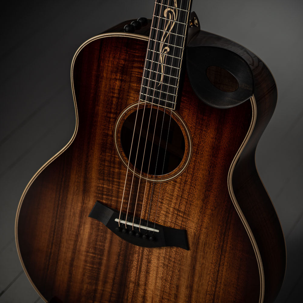 Taylor K26ce V-Class SN# 1209202141