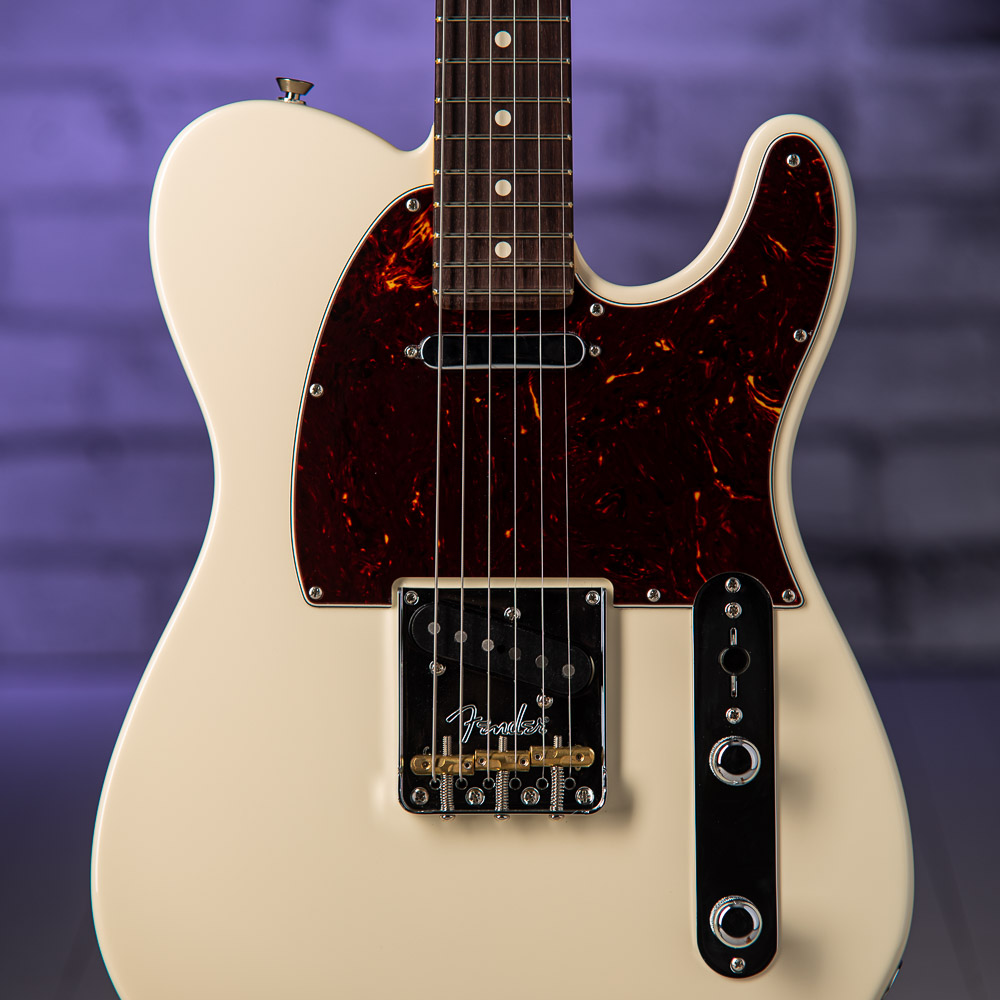 Fender American Professional II Telecaster®, RSWD Olympic White 