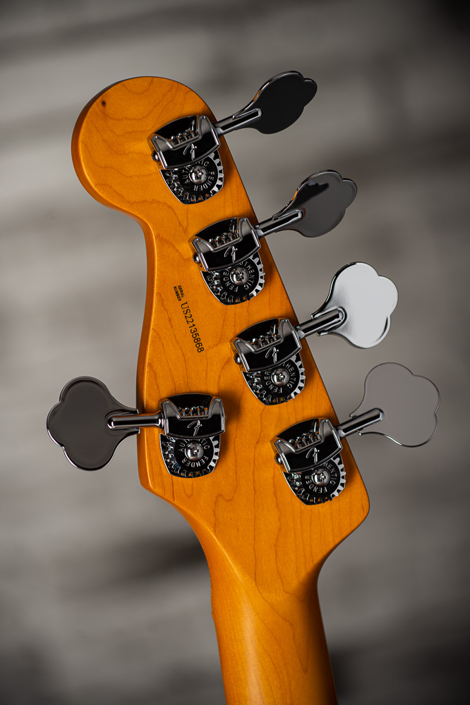 Fender American Professional II P-Bass V Dark Night SN# US22135868 
