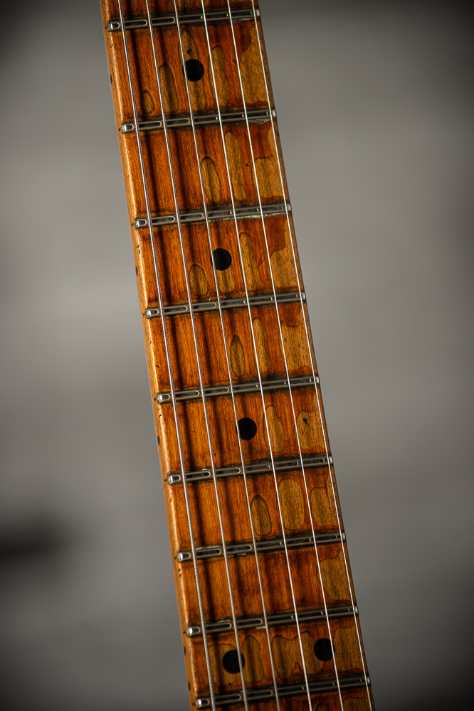 Relic deals maple fretboard